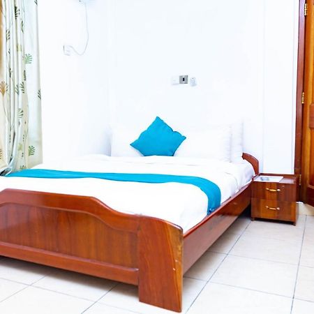 Sky Plus Hotel & Resort Ho 外观 照片