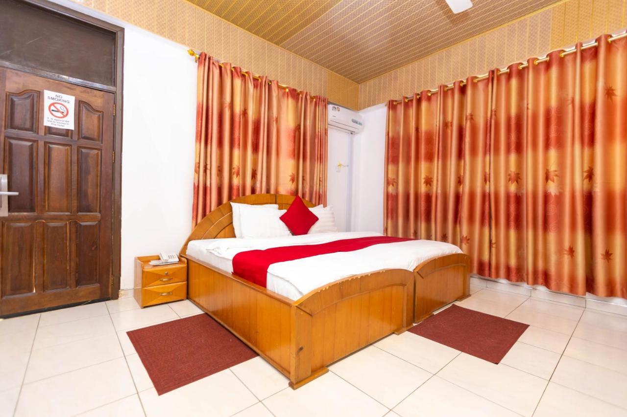 Sky Plus Hotel & Resort Ho 外观 照片